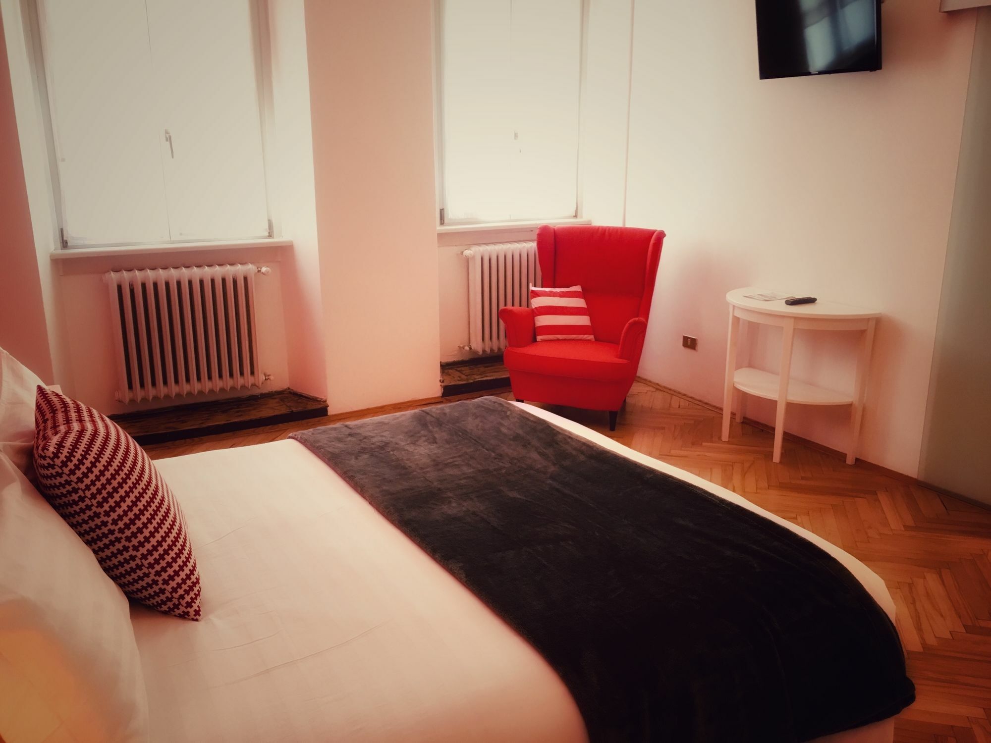 Al Cavour 34 Bed & Breakfast Тренто Екстериор снимка